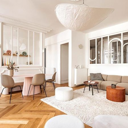 Beige Hospitalite - Apotheose Luxueux- 3 Chambres - Parking Prive サン・テティエンヌ エクステリア 写真