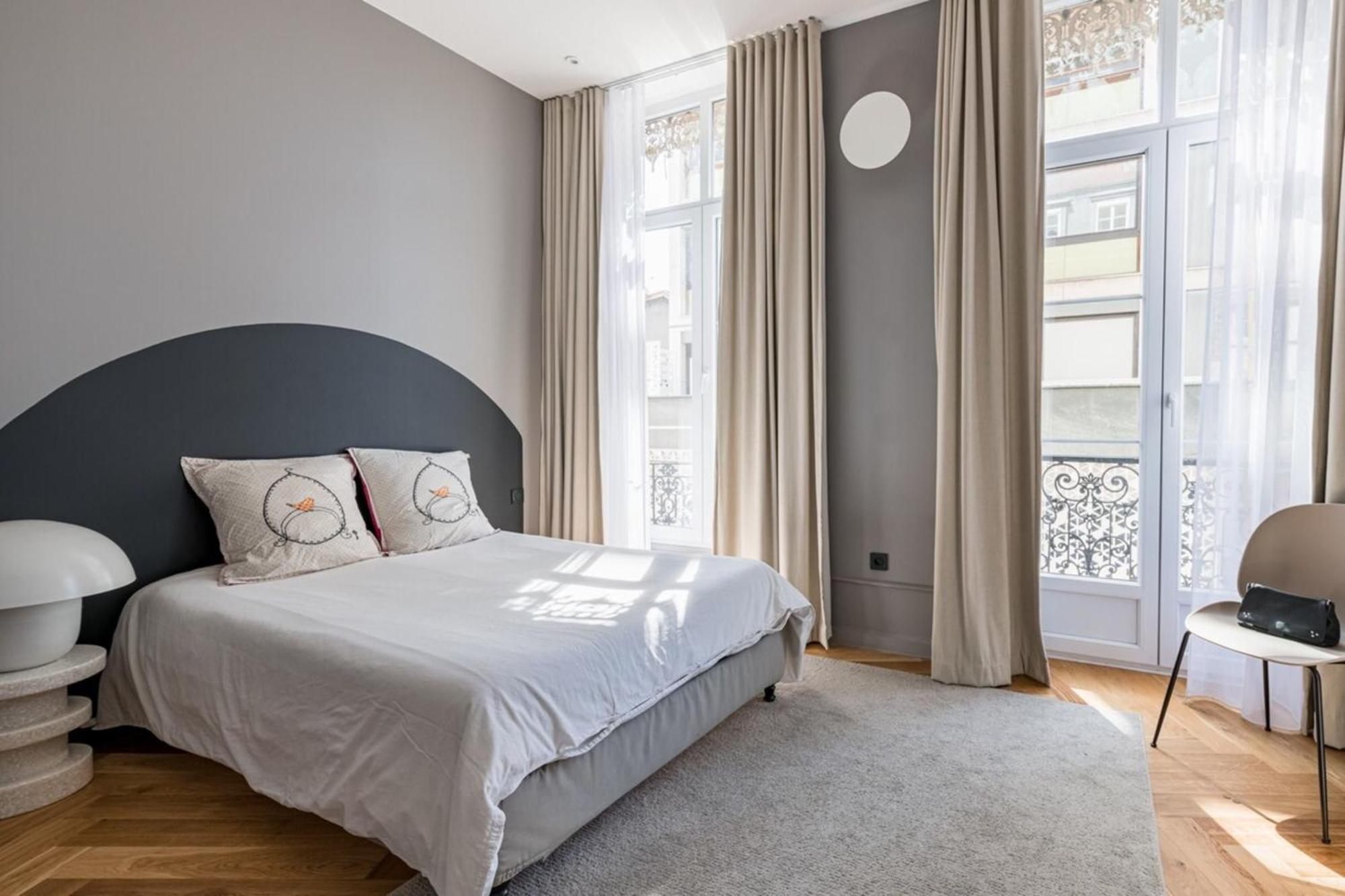 Beige Hospitalite - Apotheose Luxueux- 3 Chambres - Parking Prive サン・テティエンヌ エクステリア 写真
