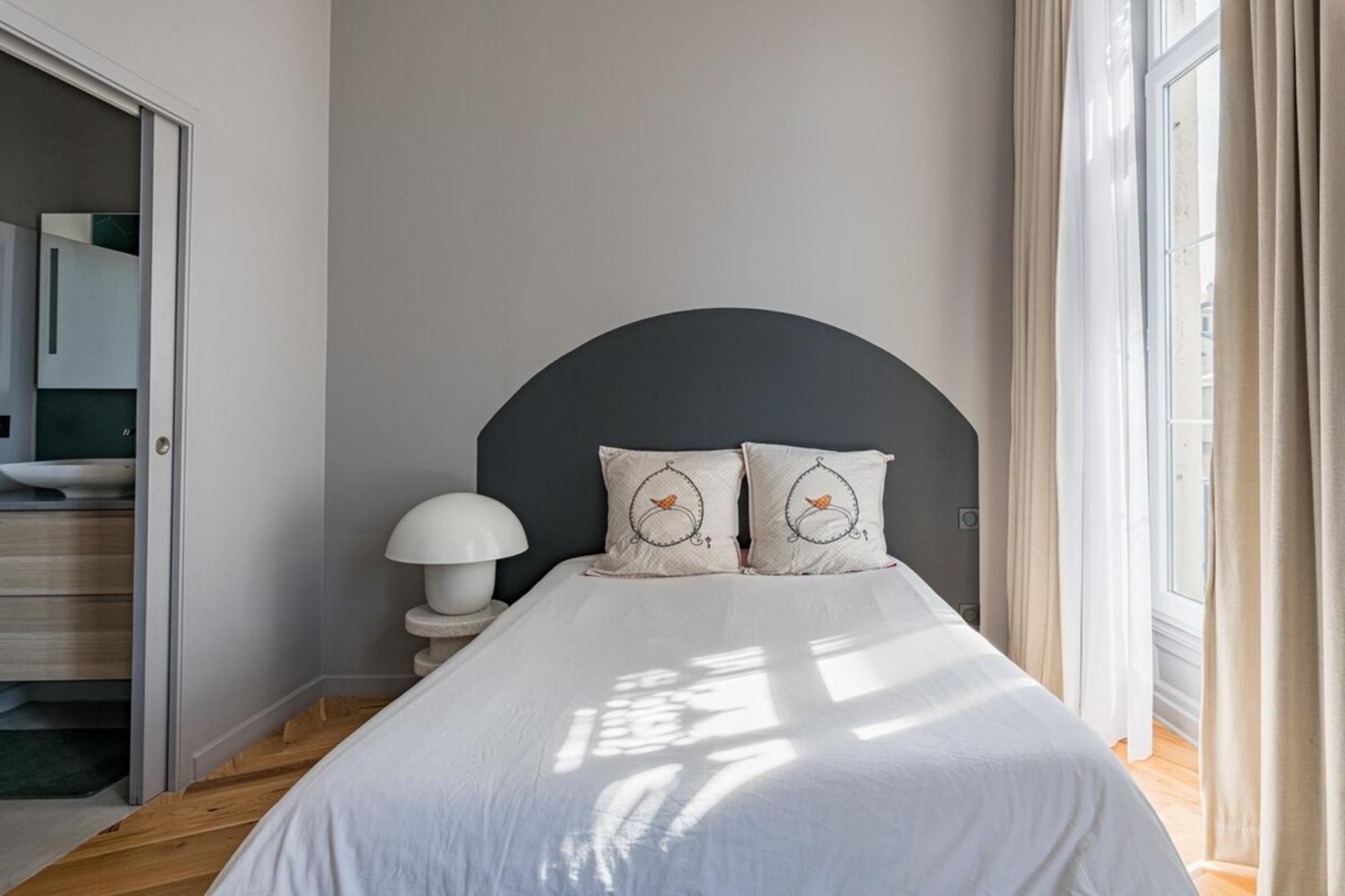 Beige Hospitalite - Apotheose Luxueux- 3 Chambres - Parking Prive サン・テティエンヌ エクステリア 写真